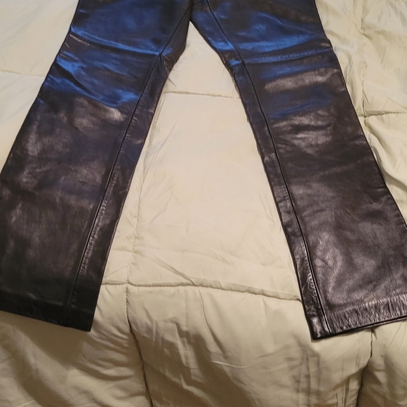 Gap black leather pants size 0 - Picture 2 of 3